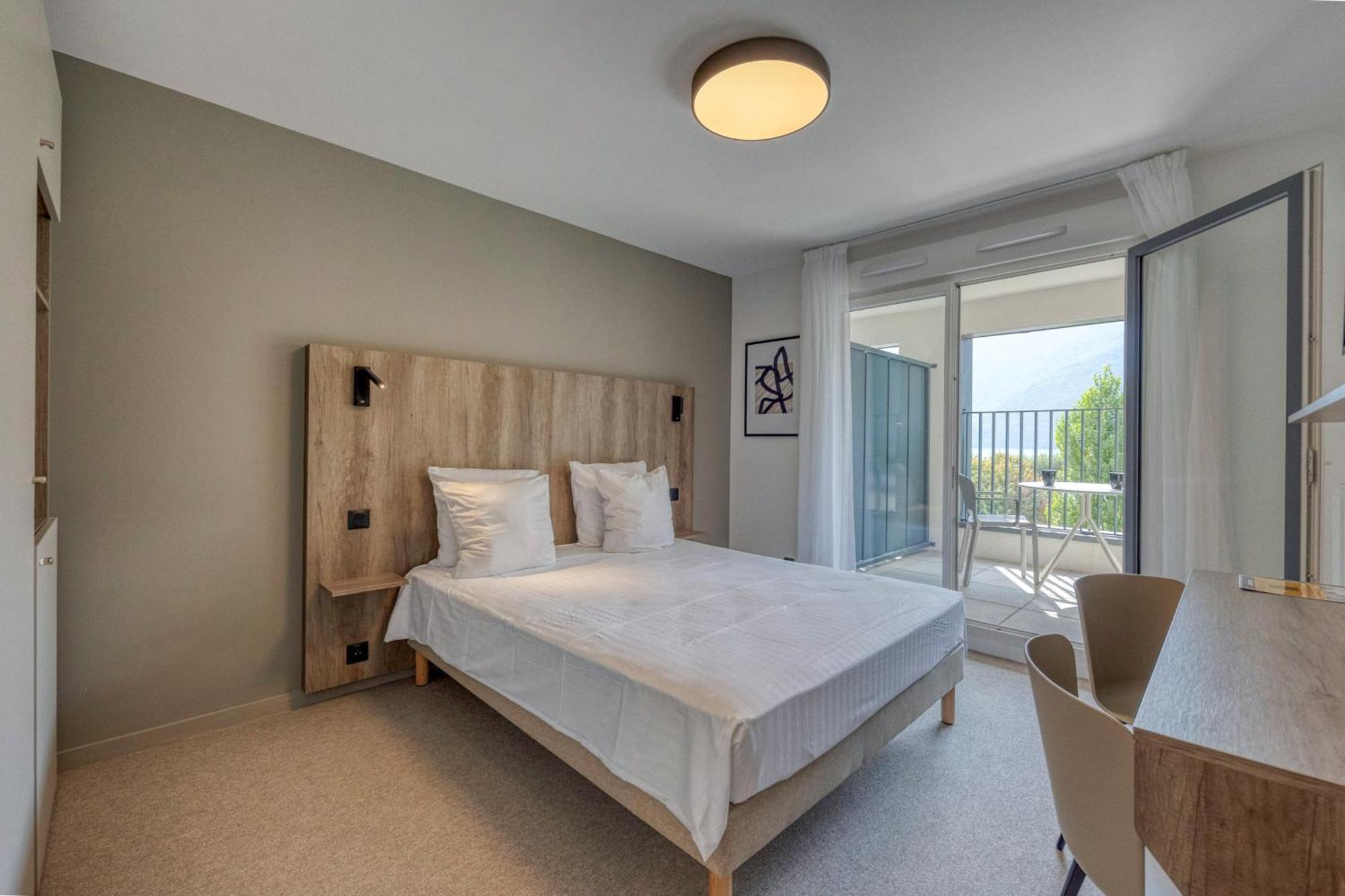 Kosy Appart'Hotels - Residence Du Lac Aix-les-Bains Exteriör bild