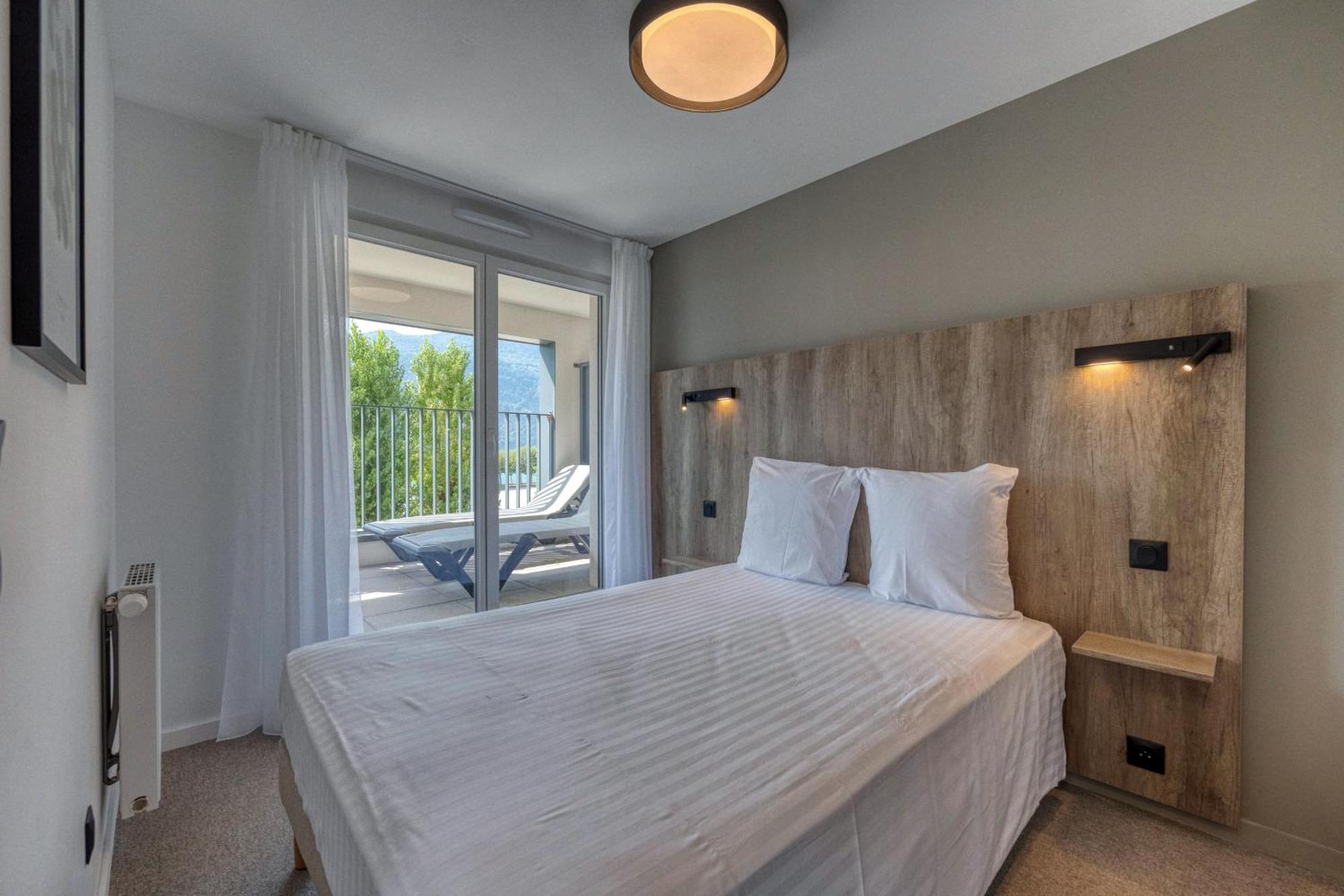 Kosy Appart'Hotels - Residence Du Lac Aix-les-Bains Exteriör bild